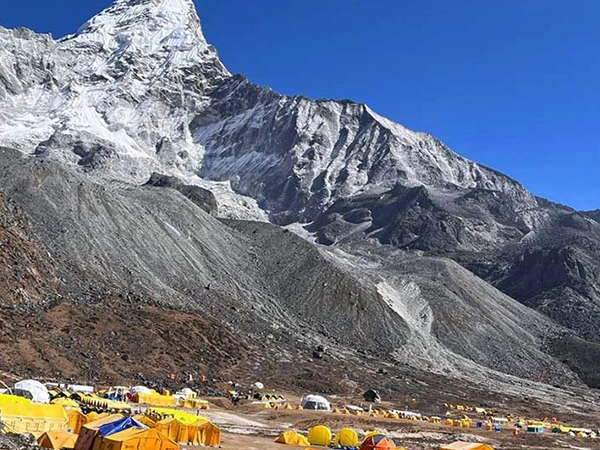 Best Time for Ama Dablam Base Camp Trek