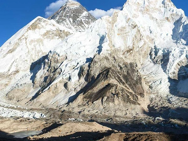 Distance from Everest Base Camp to Summit