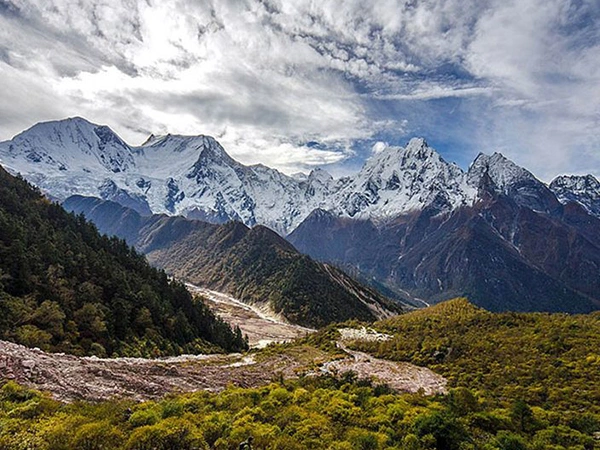 Manaslu Circuit Trek Difficulty