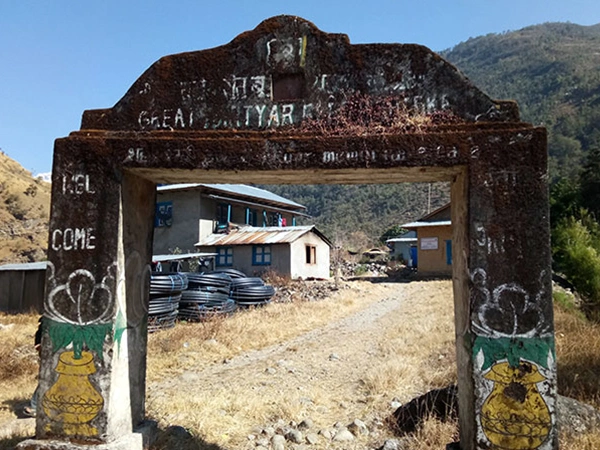 Trekking in Nepal in January