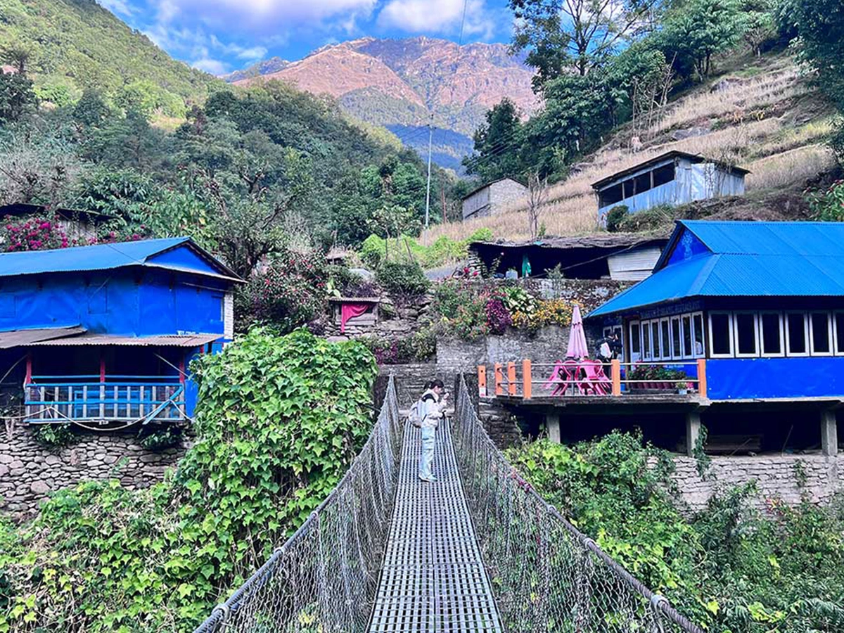 Annapurna Sunrise Trekking