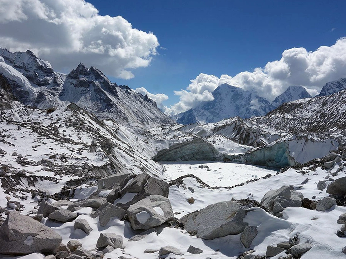 Gokyo Lake – Chola Pass – Everest Base Camp Trekking