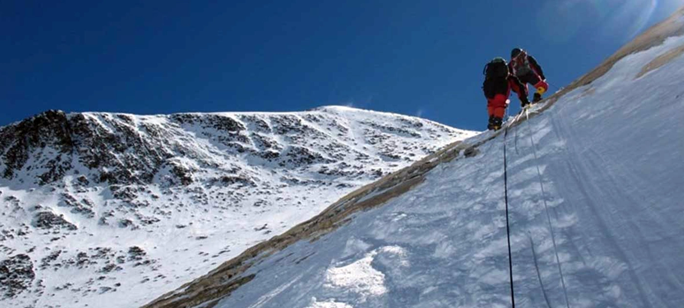 Rainbow Valley Everest