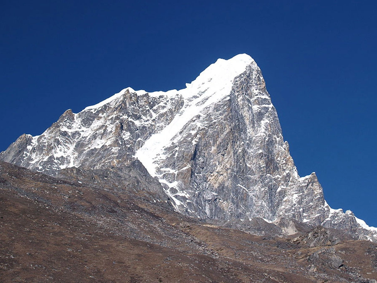 Three Pass Everest Base Camp Trekking
