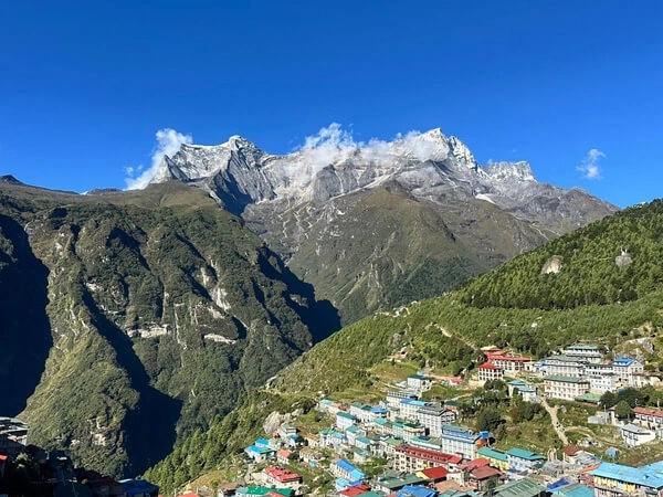 Trek to Everest Base Camp